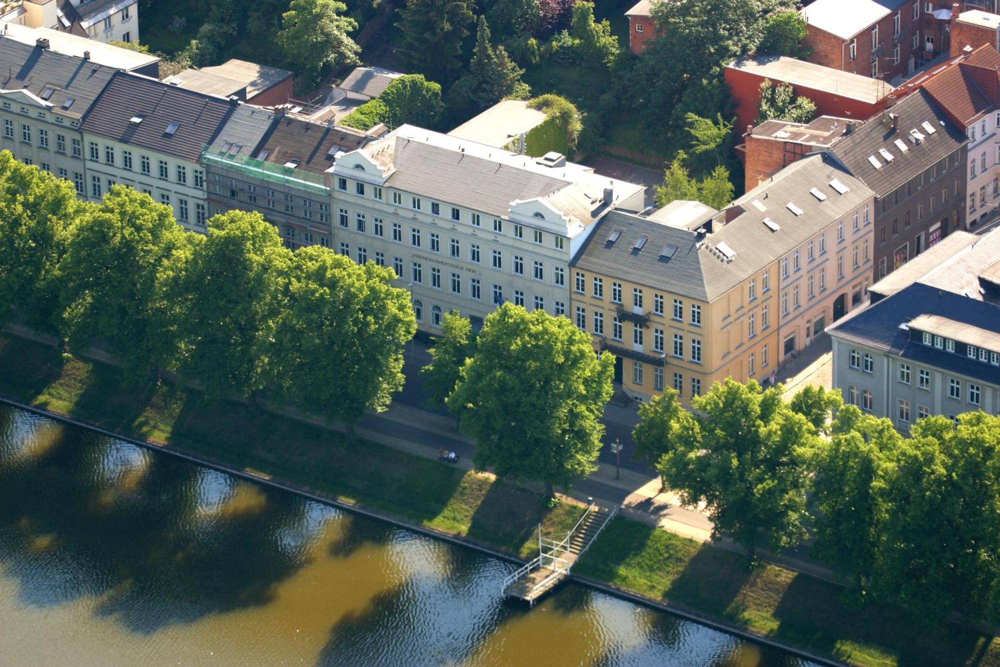 Hotel Niederlaendischer Hof Schwerin  Exterior foto